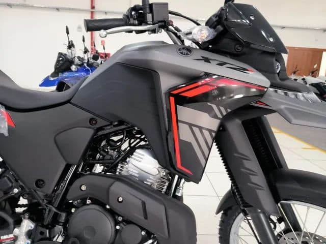 LANDER 250 CONNERCTED 2026