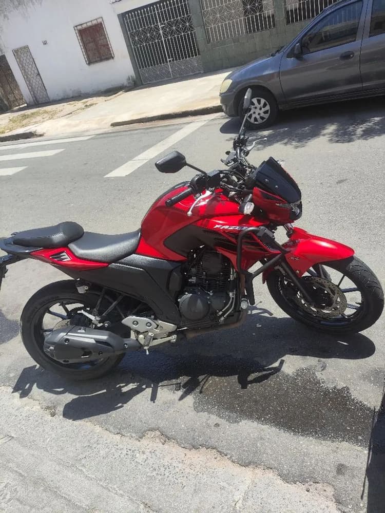 FZ25 2022 