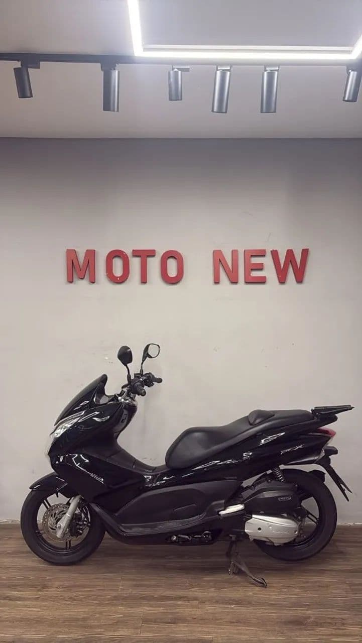Honda PCX  150 2015 , troco e financio 