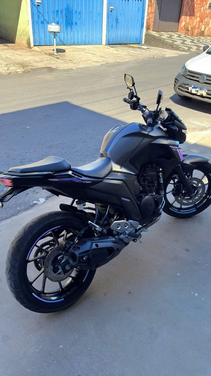 Fazer 250 2023