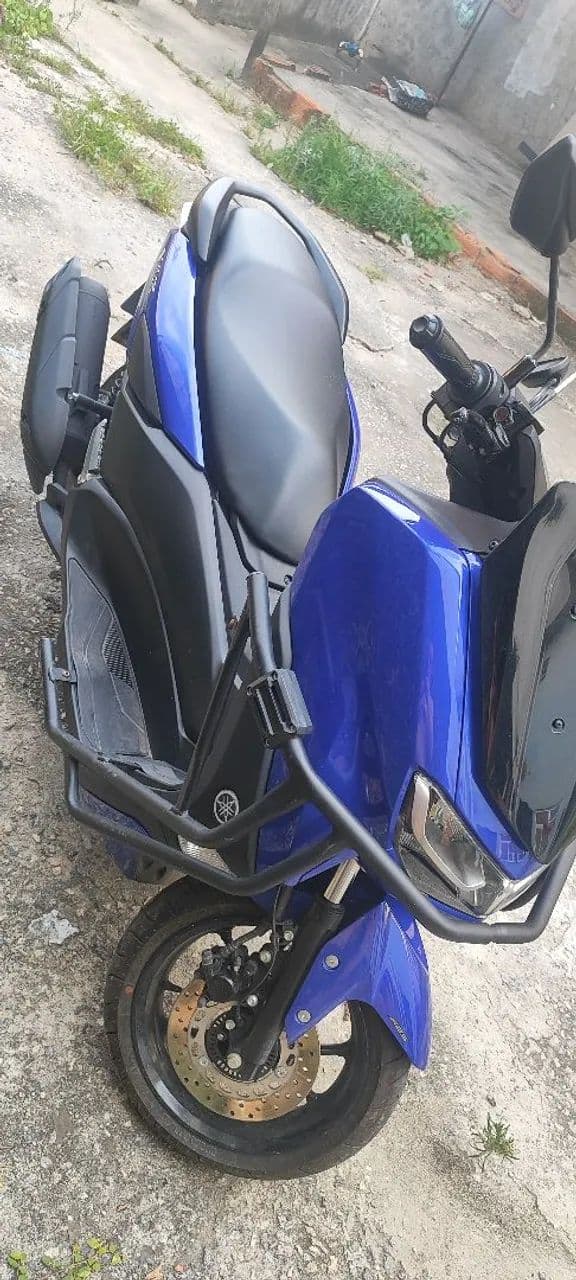 Moto Max 2024