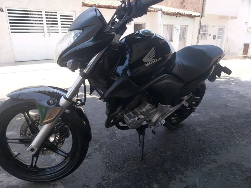 Cb 300