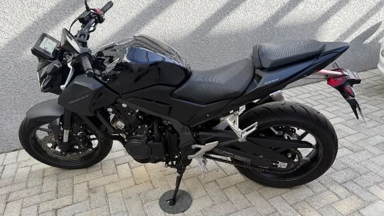 Hornet 500