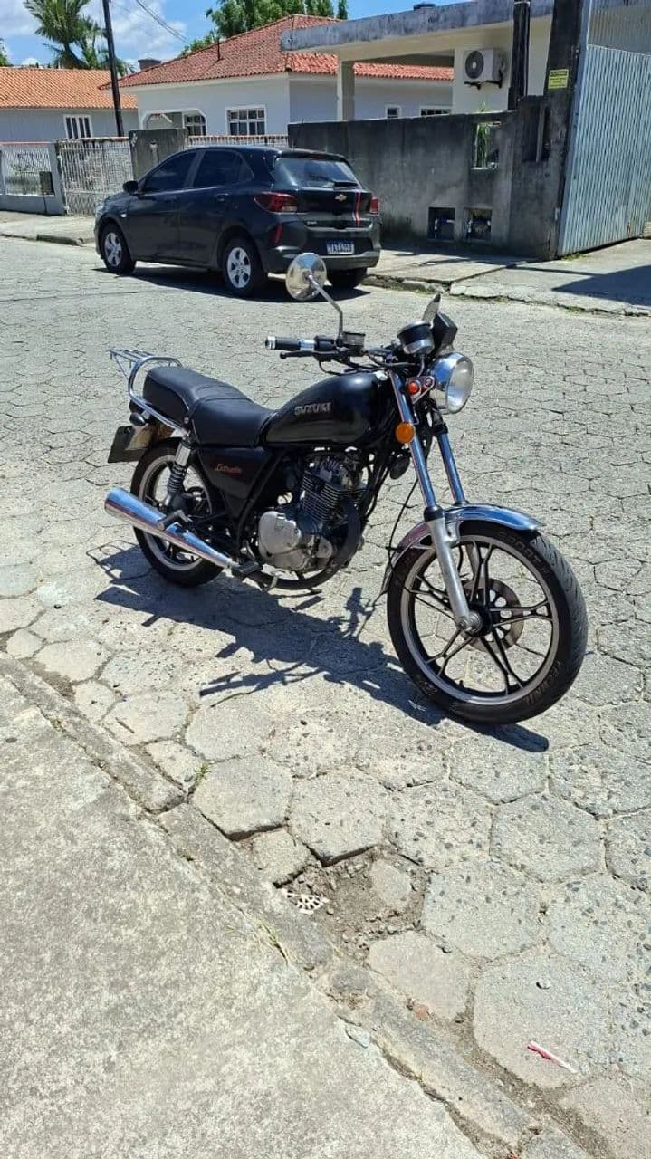 Vendo intruder 125 06/07