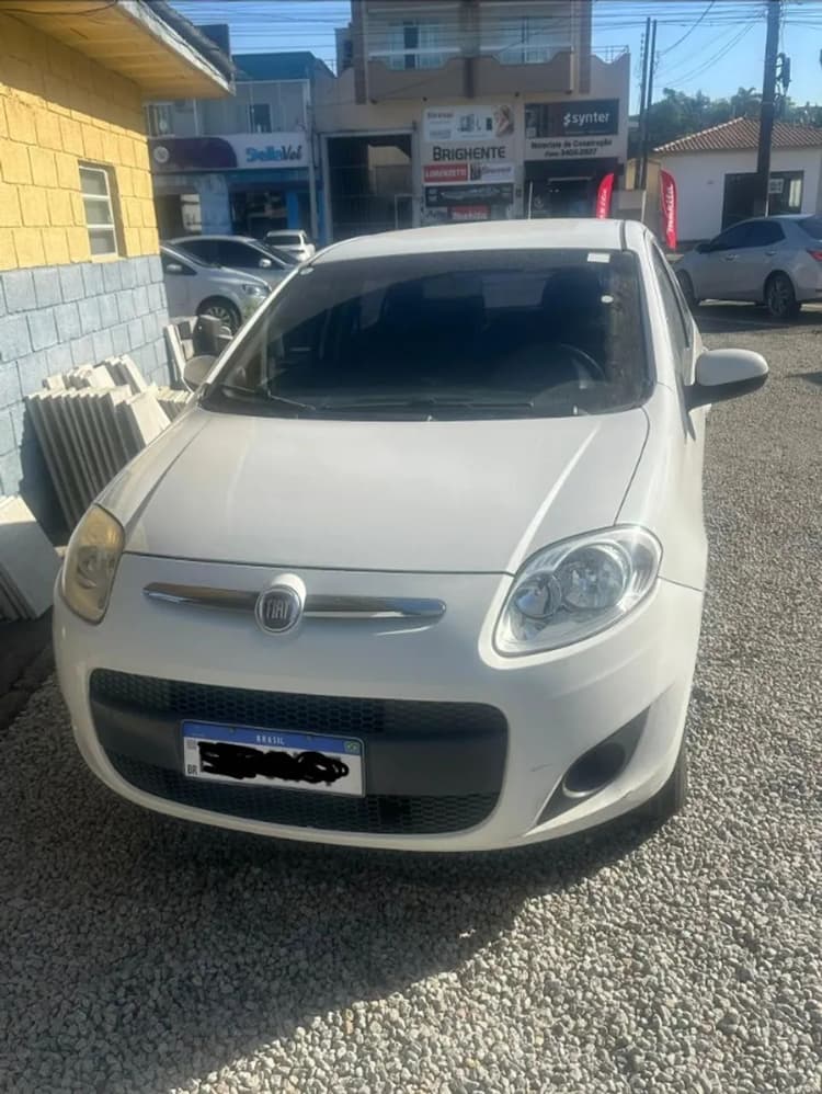 Fiat Palio Attractive 1.0 EVO Fire Flex 8V 5P 2013