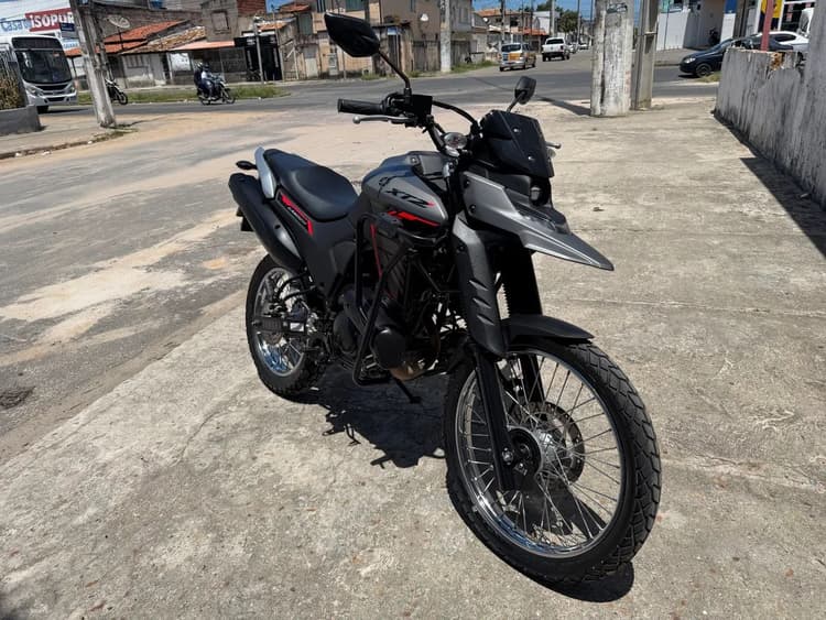 XTZ LANDER 250 2025 CONNECT