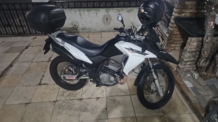 XRE 300 