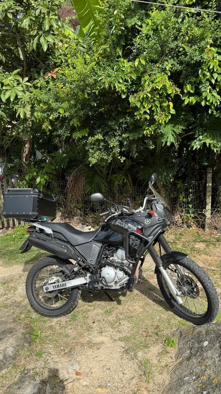 Tenere 250 Manual e chave Reserva