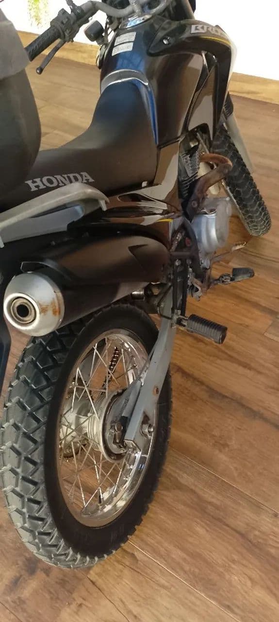 Bros muito nova 