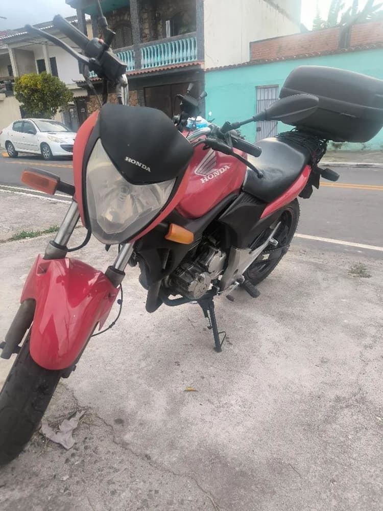 CB 300R Ótimo estado