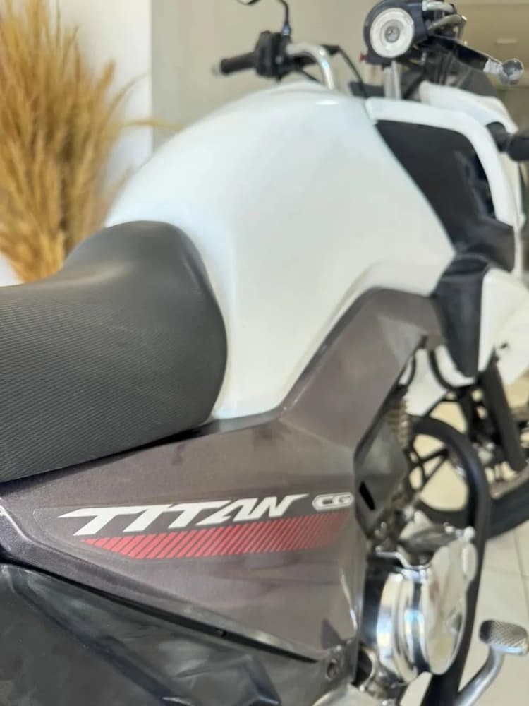 Honda titan 150 