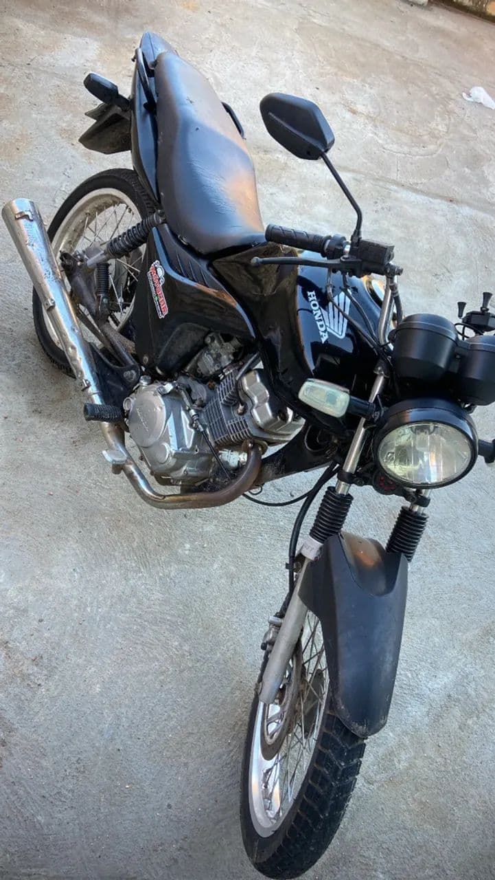Vendo 125 Fan com documento de rodar 