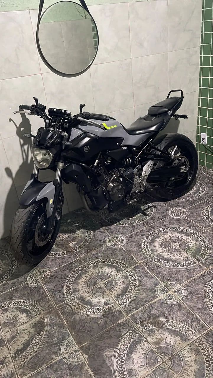 Mt 07 