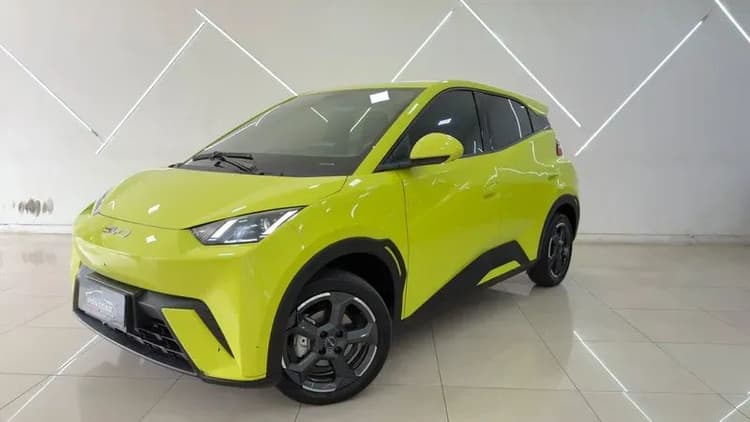 BYD Dolphin EV (Elétrico) 2025
