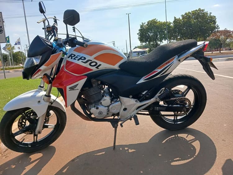 CB 300R 2014 EDIÇÃO LIMITADA 