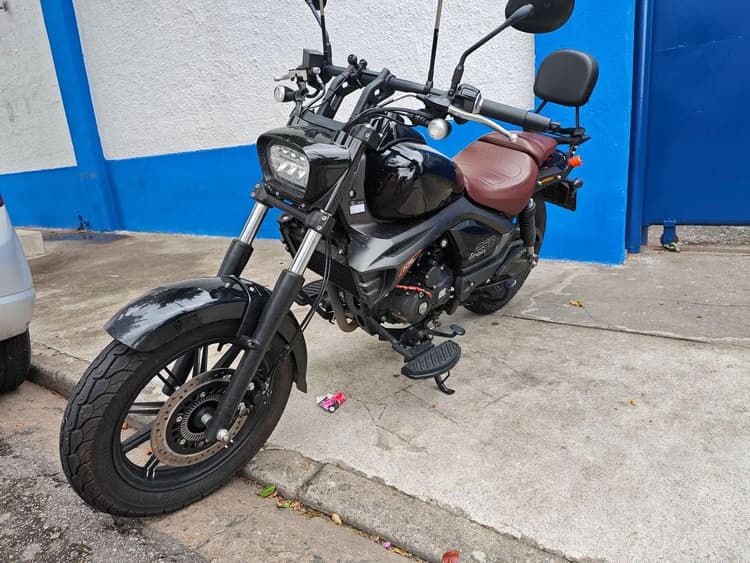 Iron 250 impecável 
