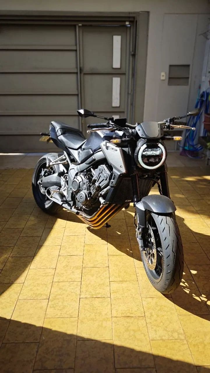 CB 650R 2024 