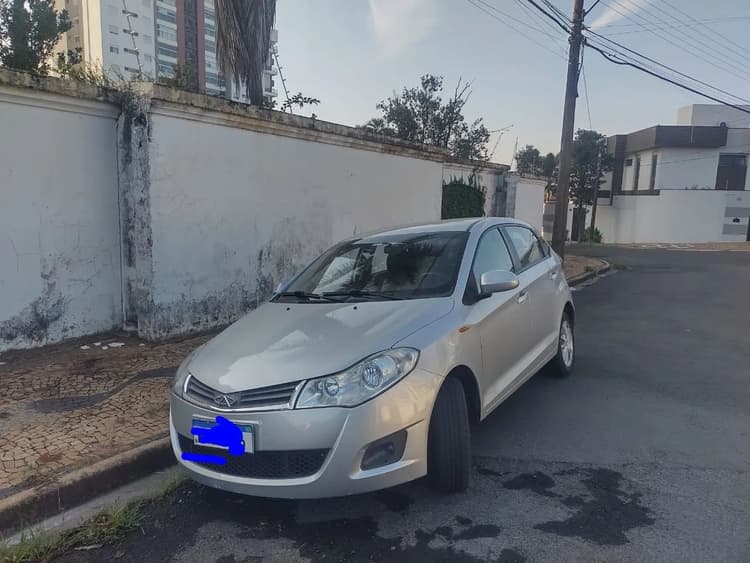 Chery Celer Hatch 1.5 16V Flex 5P 2015