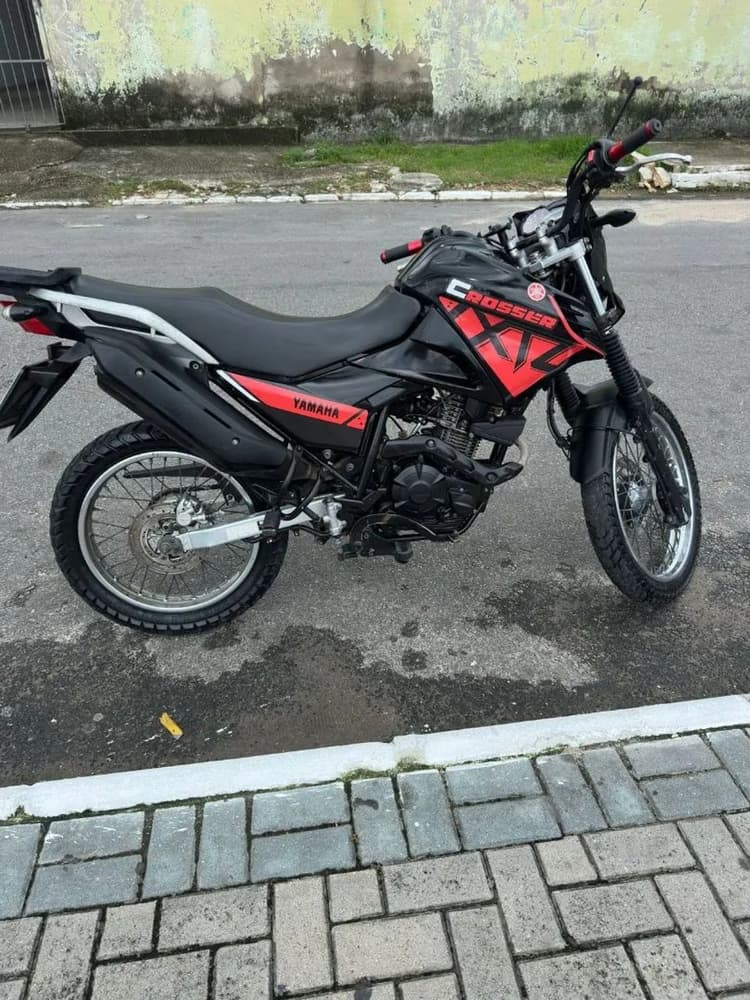 Vendo  XTZ Crosser