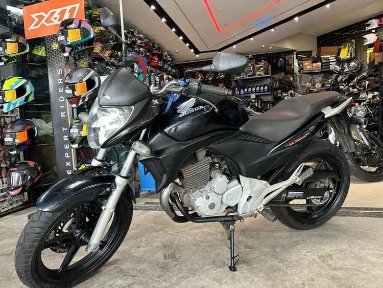 HONDA CB 300R 2012