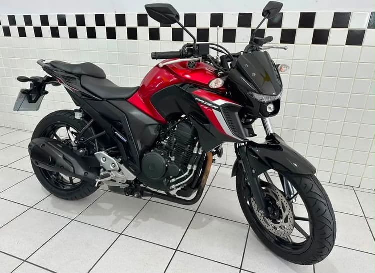 FAZER 250 2024