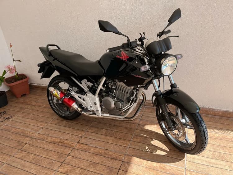 Cbx Twister 08