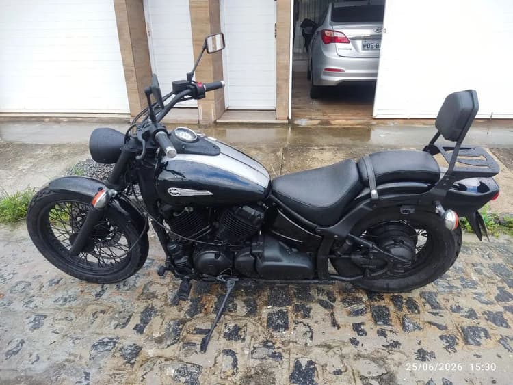 YAMAHA XVS 650 DRAGSTAR
