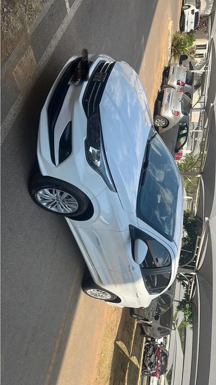 Fiat Cronos Drive 1.0 6V 2024