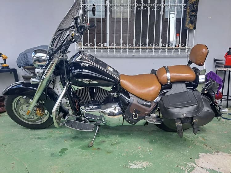 Suzuki Boulevard C1500 