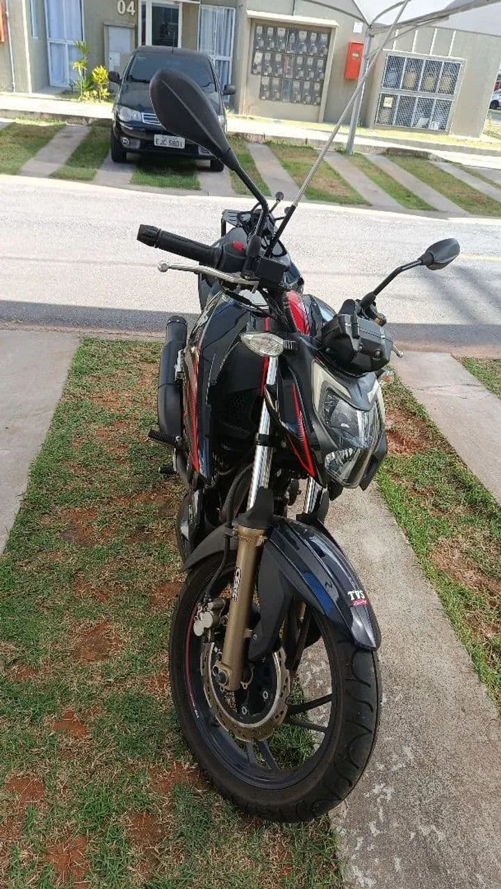 Apache RTR200 23/24