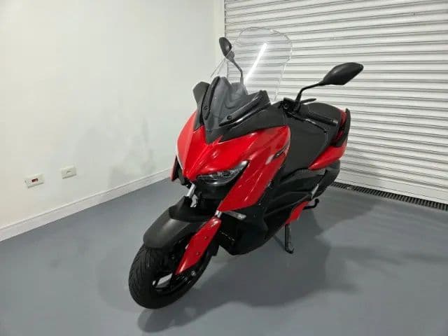 YAMAHA XMAX 250 ABS