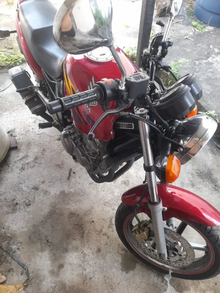 Cb 500