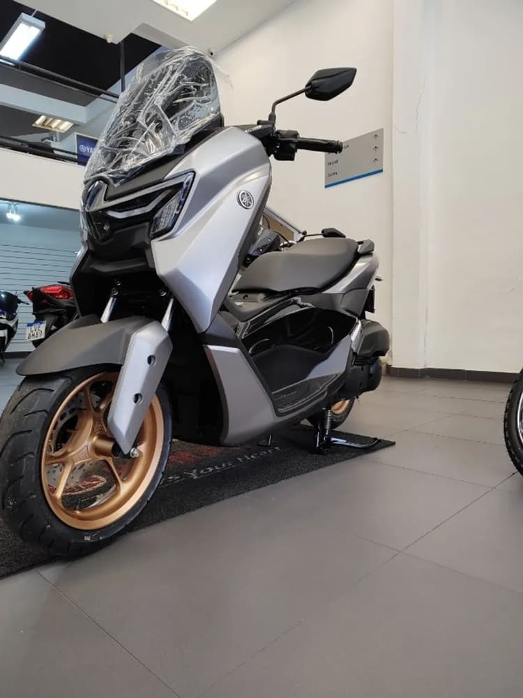 NMAX ABS CONNECTED - LUCAS YAMAHA