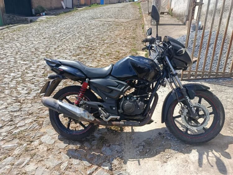 Moto apache 