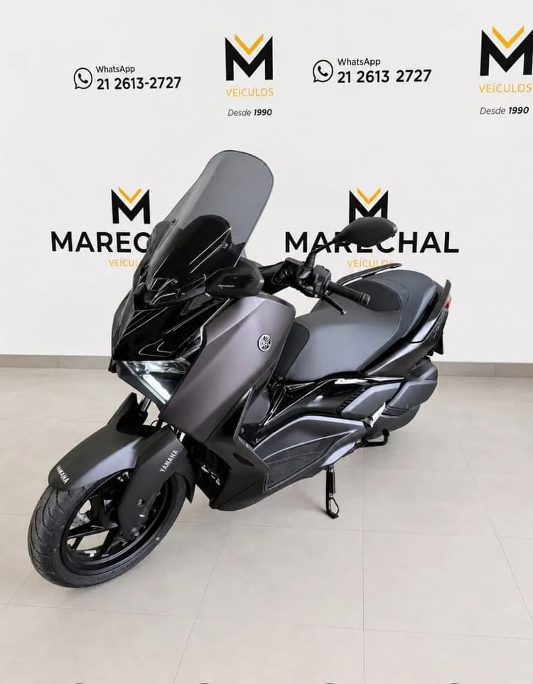 Yamaha XMAX 300 CONNECTED 