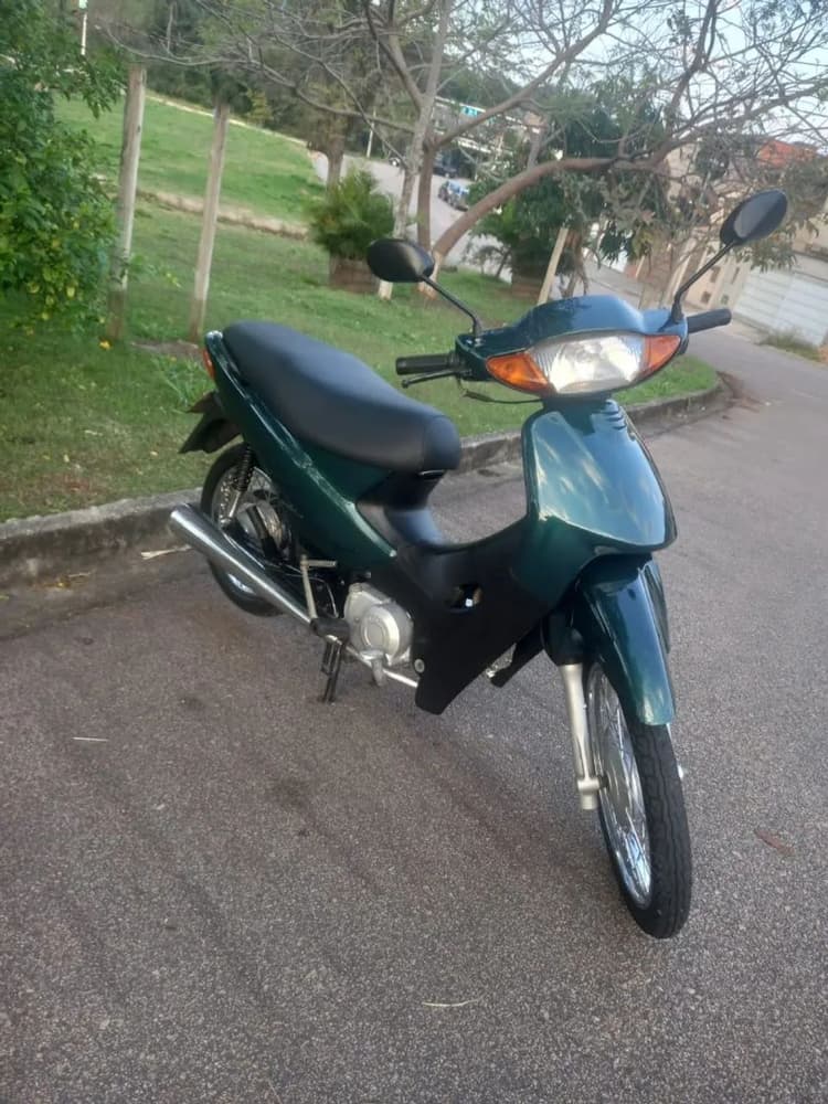 Biz es 2003 com partida elétrica 