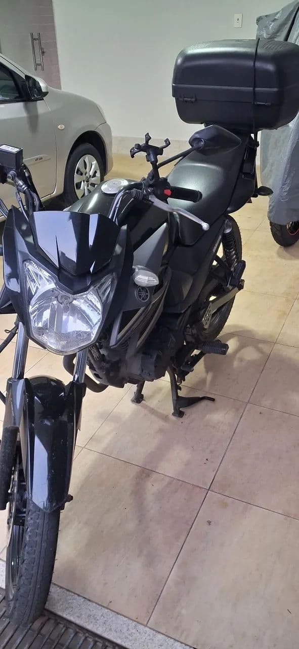 Vendo Fazer 150cc com 24.000km