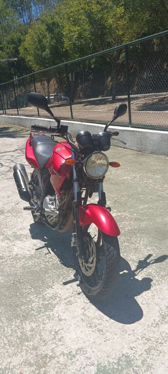 Fazer 250