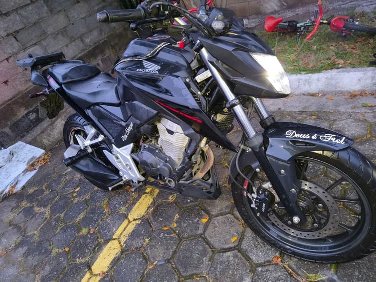 Cb 300 twister 