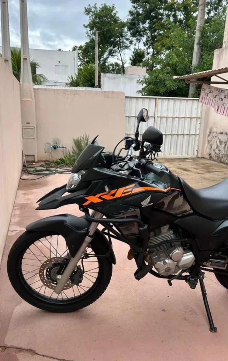 XRE 300 aventure 