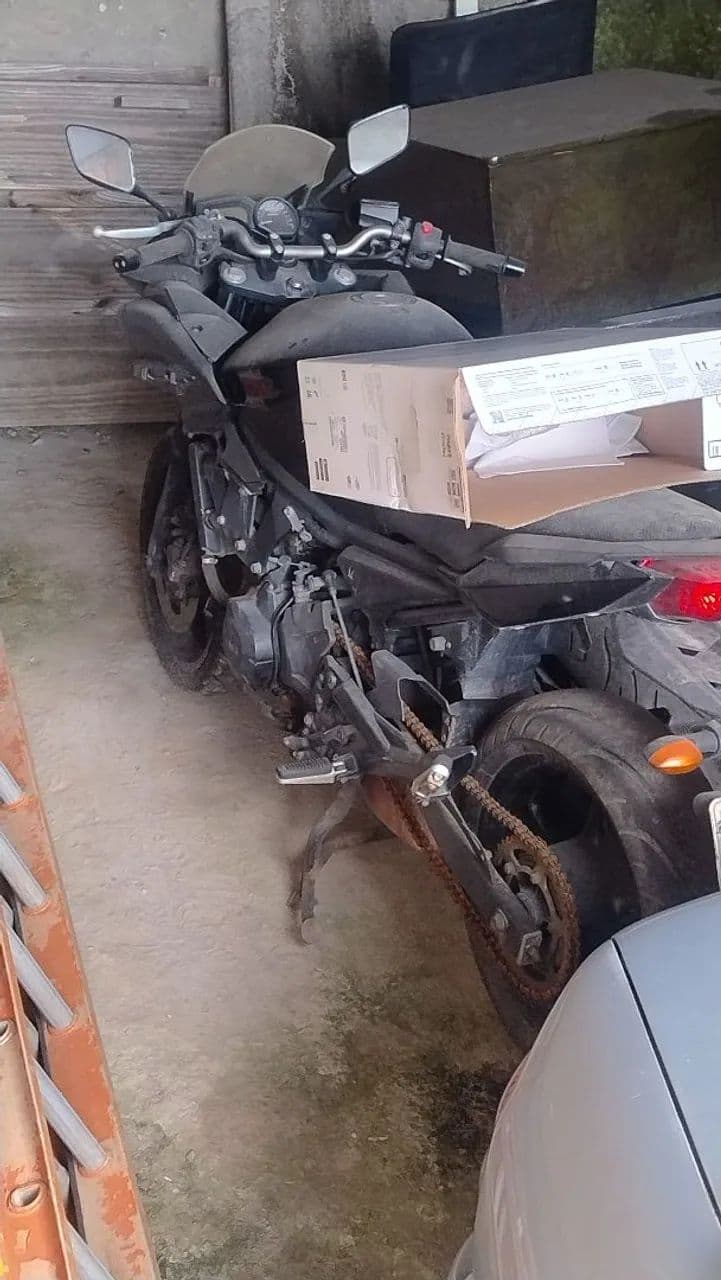 Xj6 F 