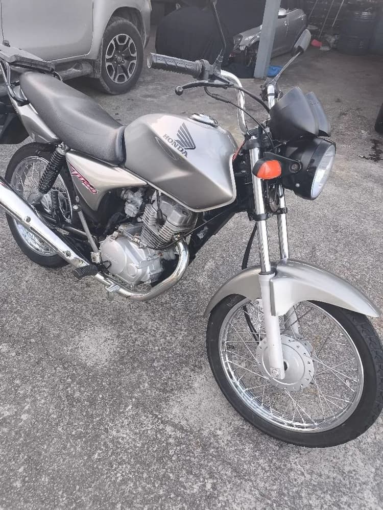 VENDO TITAN 150 ES 2008
