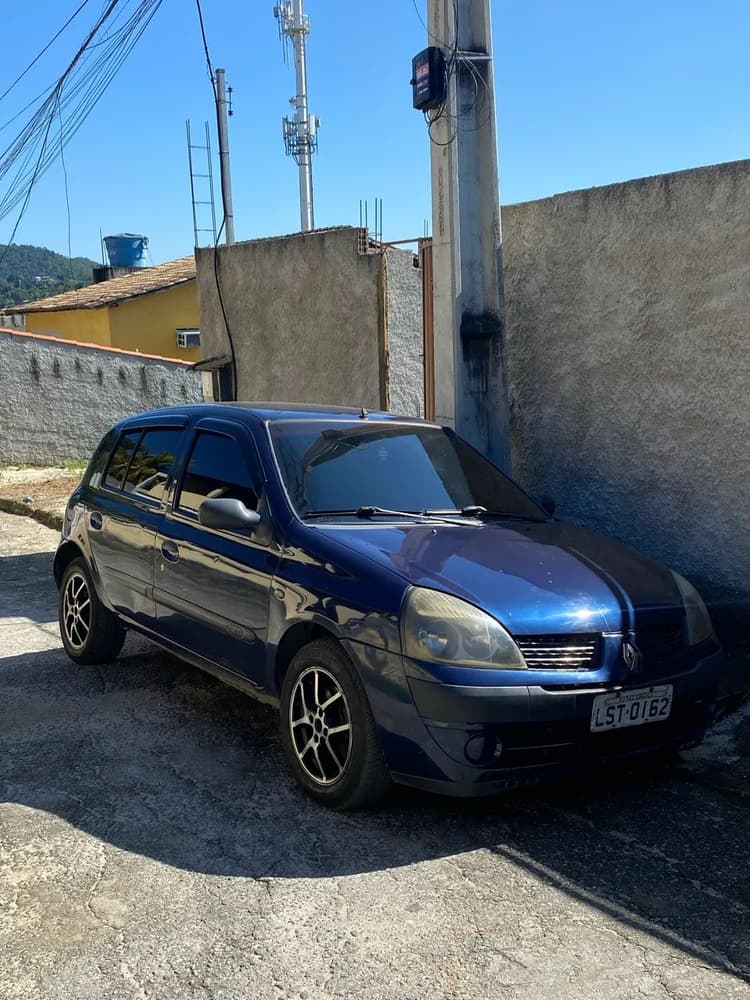 Renault Clio RL Alize/ Authent. 1.6 16V 110cv 5P 2004