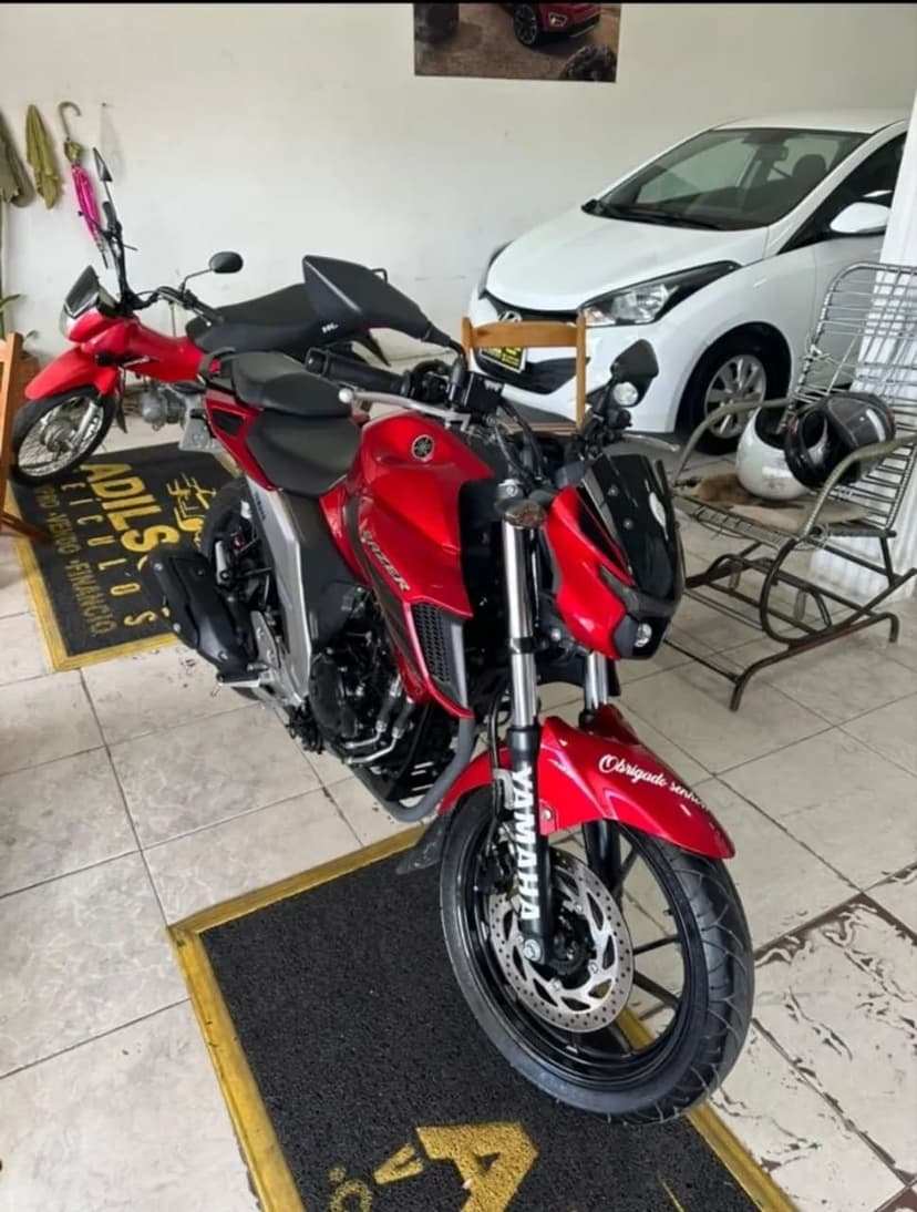 Fazer 250 Lagarto e região 