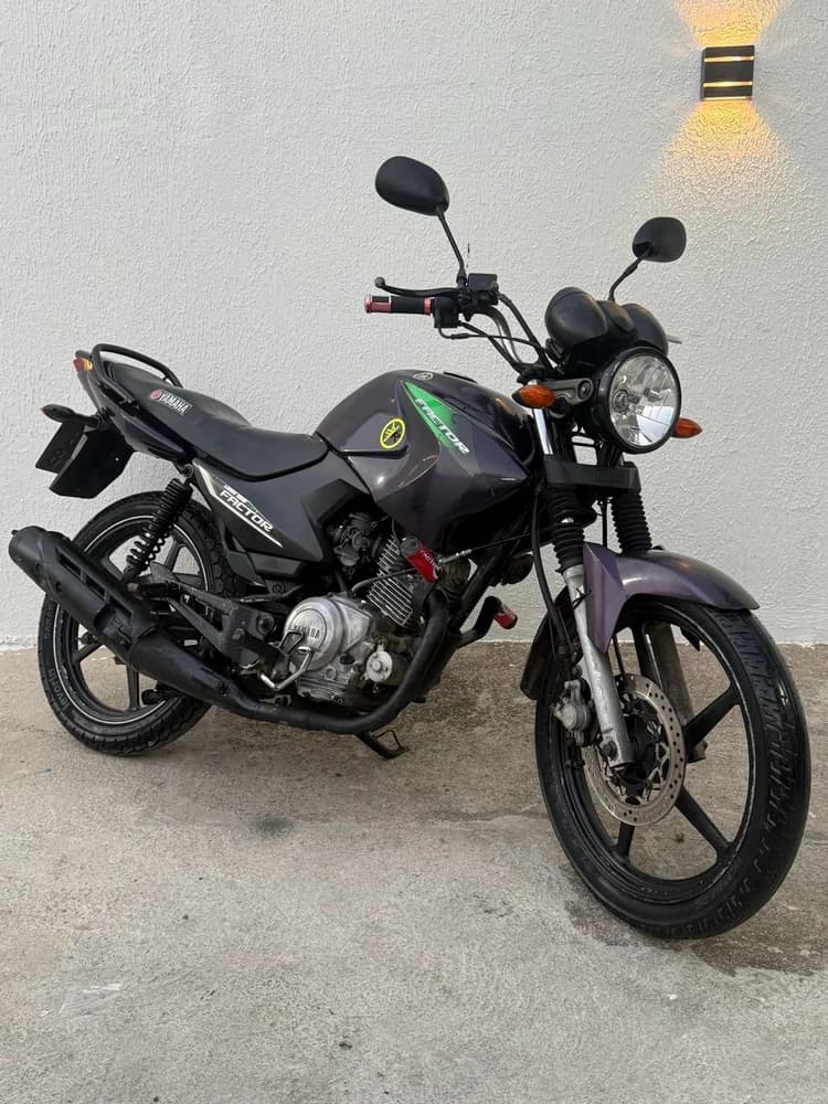 YAMAHA Facto partida elétrica 