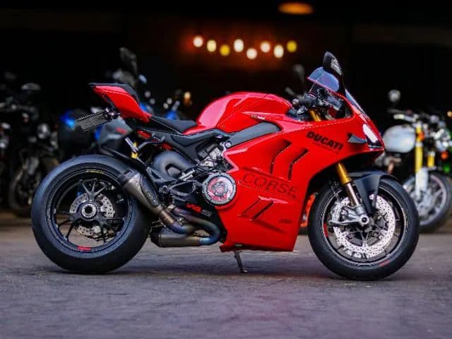 DUCATI PANIGALE V4 S
