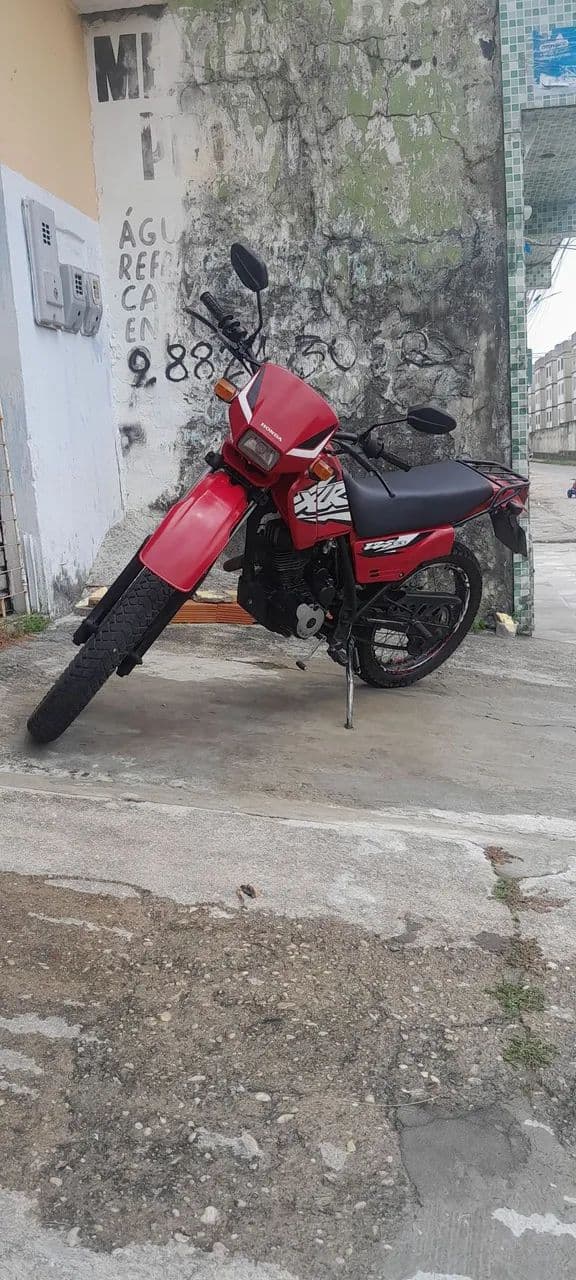 Moto Honda XLR 125 2002 