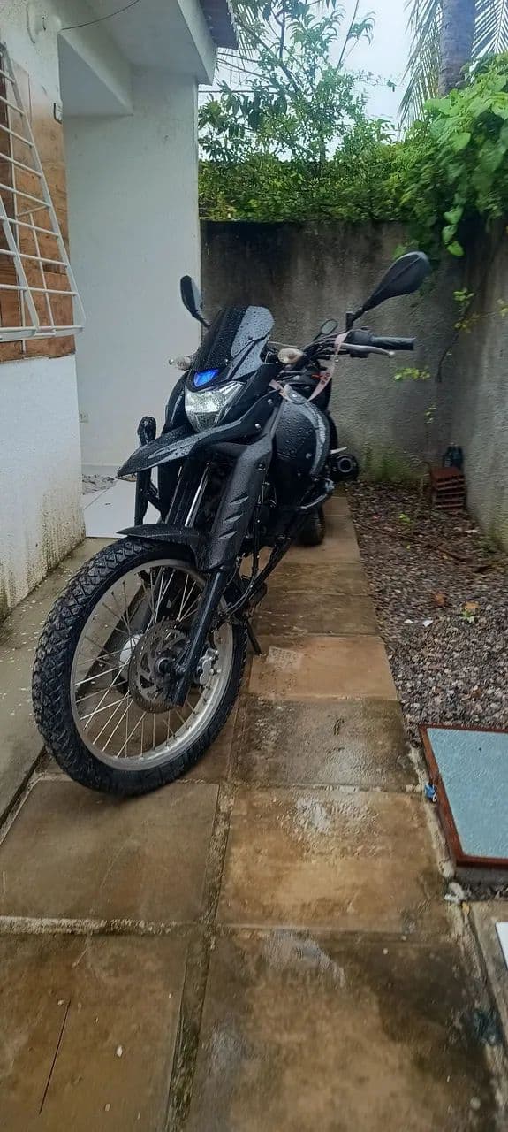 XTZ Lander 250 