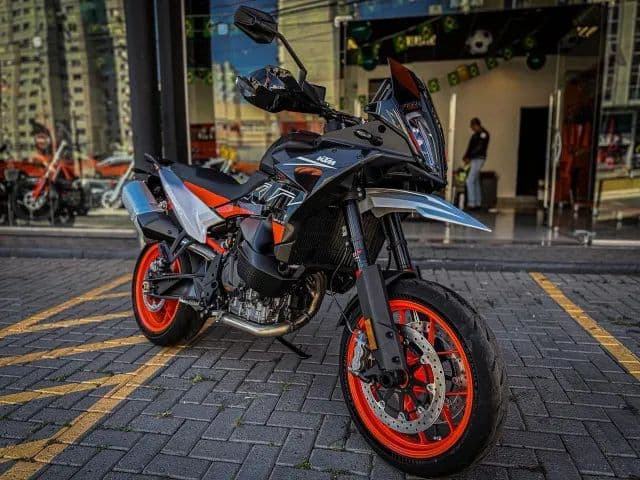 KTM 890 SMT