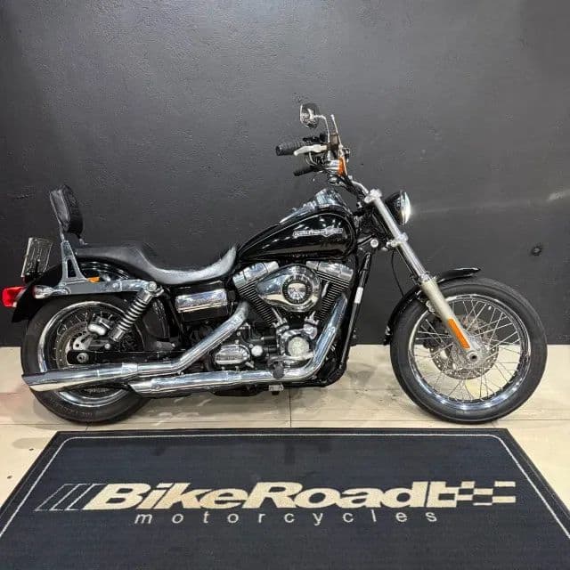 Harley Davidson Dyna Super Glide FXDC - 2011